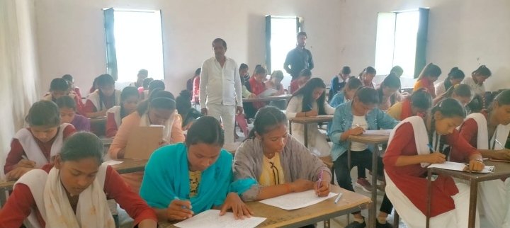 हिंदी समाचार |कलम क्रांति के द्वारा तीन...