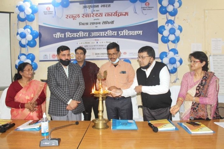 हिंदी समाचार |बच्चों का सर्वांगीण विकास...