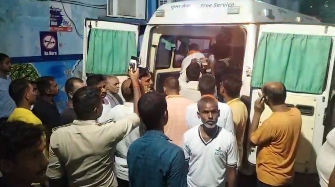 हिंदी समाचार |कैमूर में बर्तन व्यावसायी को...