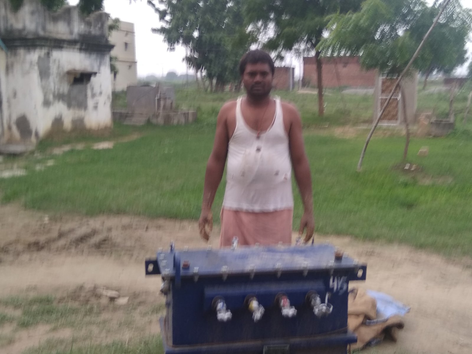 हिंदी समाचार |विडीयो वायरल के बाद प्रशाशन...