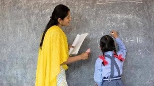 हिंदी समाचार |डिजिटल निगरानी में धांधली 10...