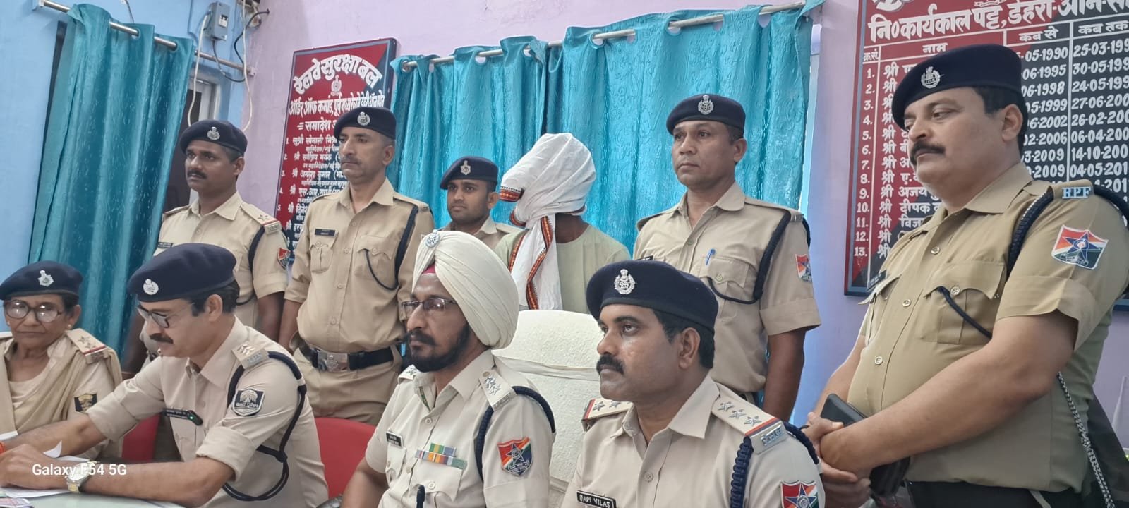 हिंदी समाचार | सिंगरौली बैंक डकैती का...