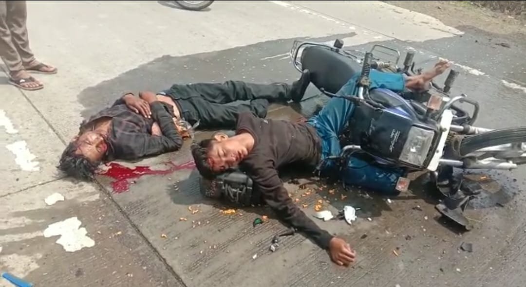 हिंदी समाचार |अज्ञात वाहन की टक्कर से एक की...