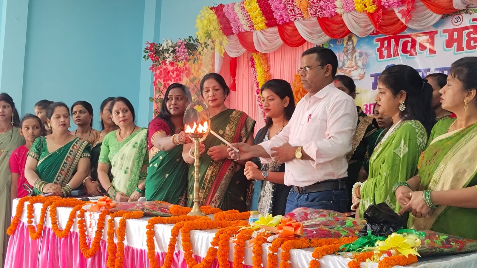 हिंदी समाचार |सावन महोत्सव सह महिला सम्मान...