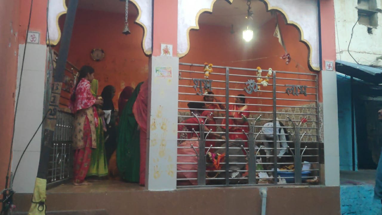 हिंदी समाचार |अल सुबह शीतला माता मंदिरों...