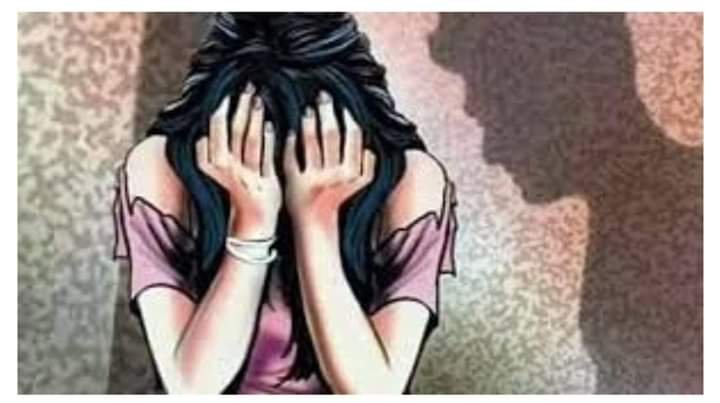 हिंदी समाचार |वैद ने किया अल्पवयीन युवती के...