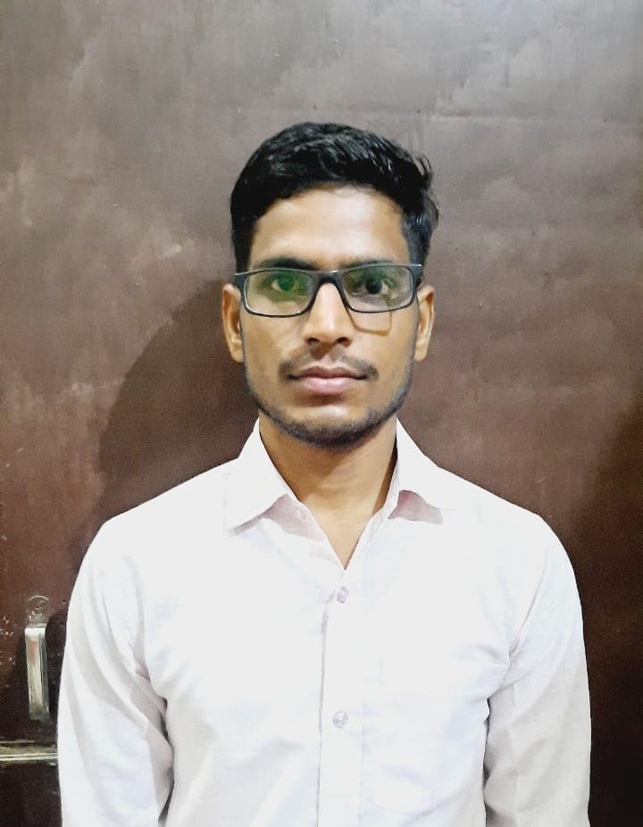 हिंदी समाचार |माटी के लाल ने हिंदी विषय से...