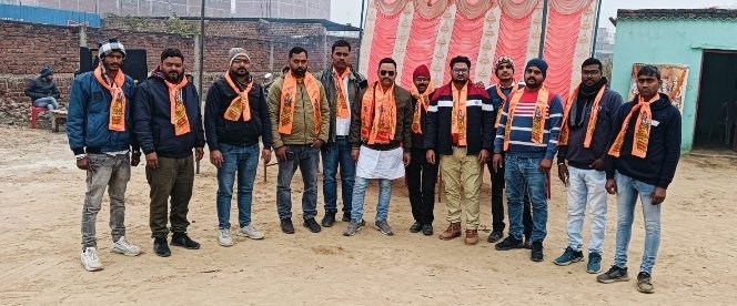 हिंदी समाचार |हनुमान चालीसा पाठ और प्रसाद...