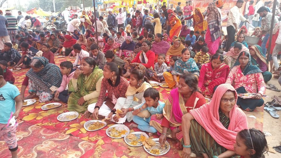 हिंदी समाचार |आध्यात्मिक उल्लास के साथ...