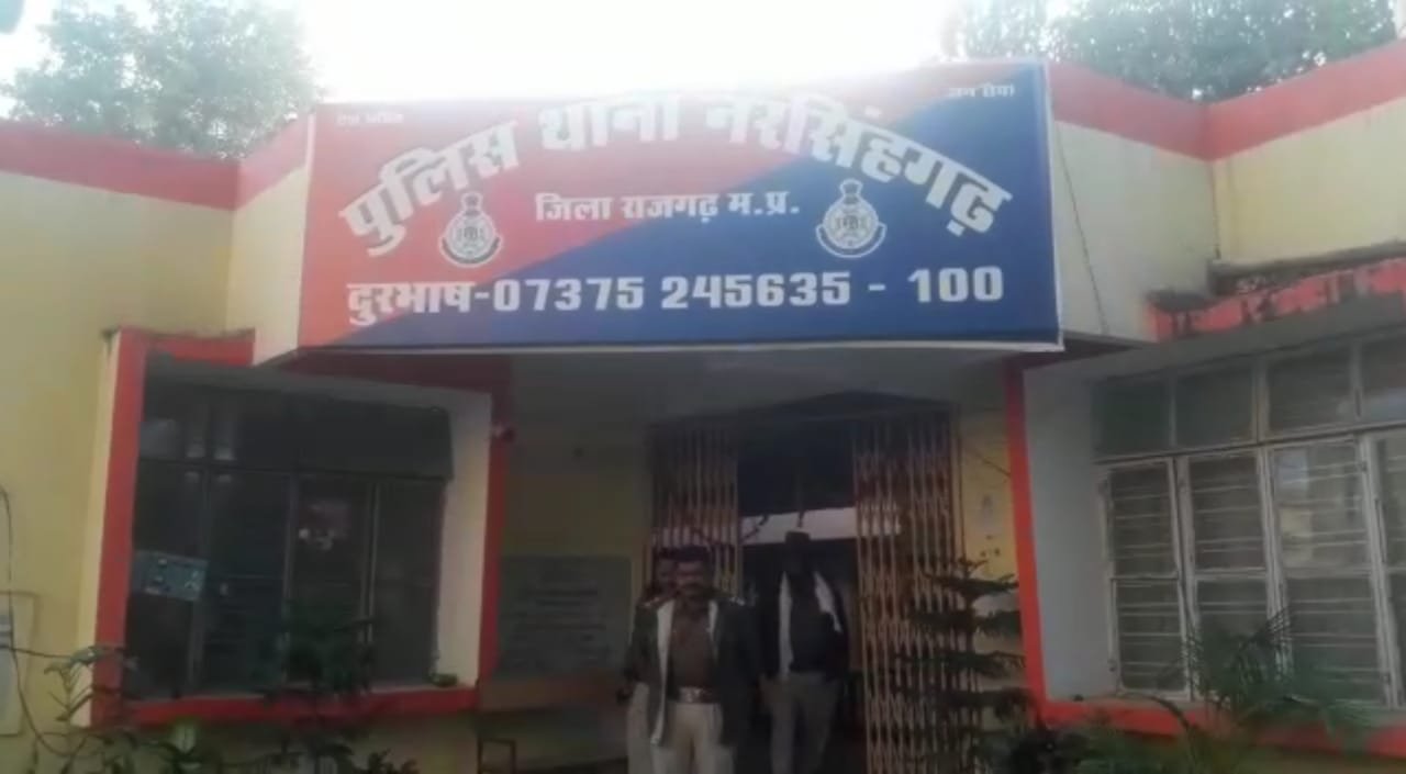 हिंदी समाचार |मन्दिरों मे चोरी करने वाले...