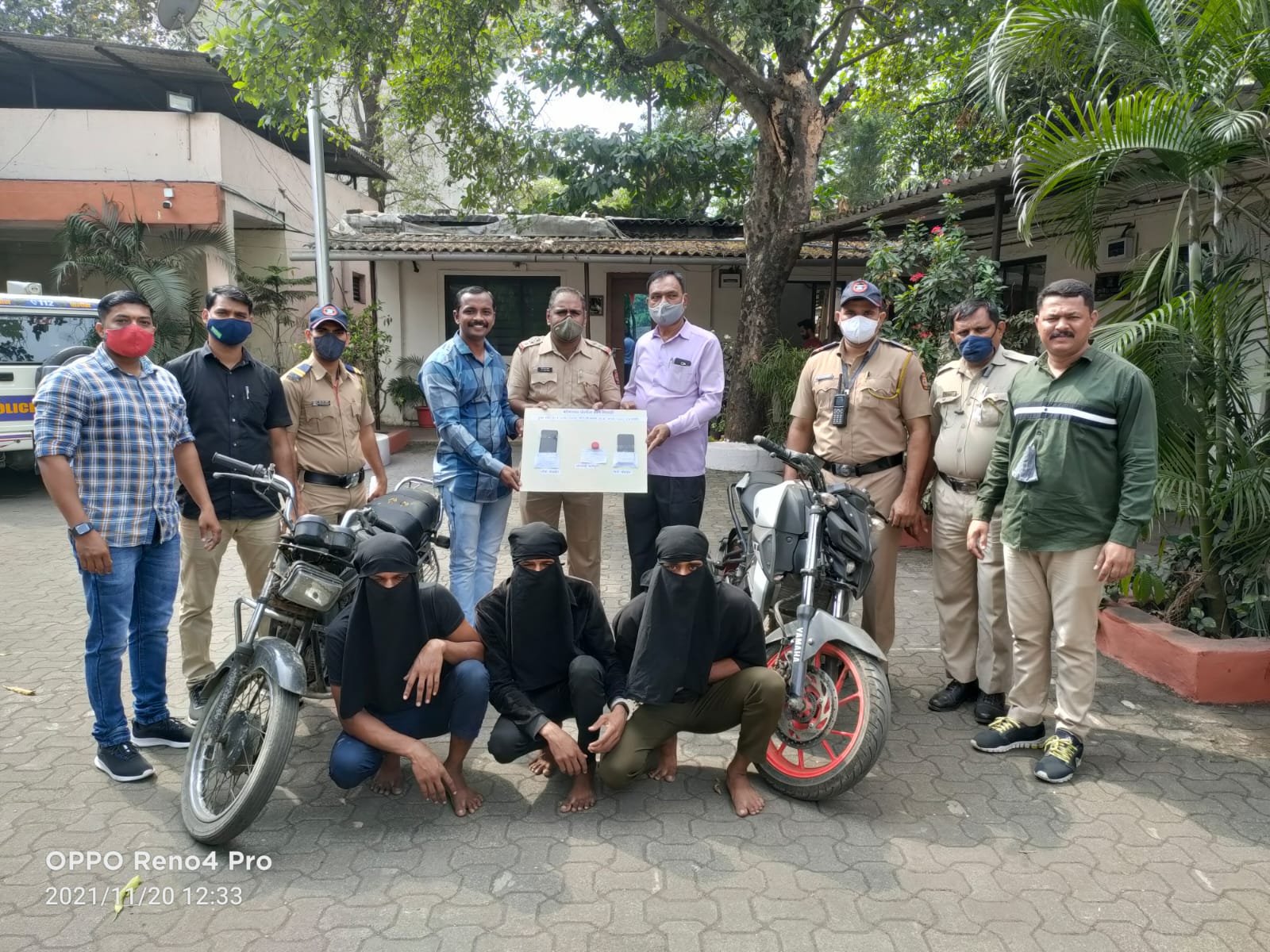 हिंदी समाचार |घरफोड़ी व मोटरसाइकिल चोरी...