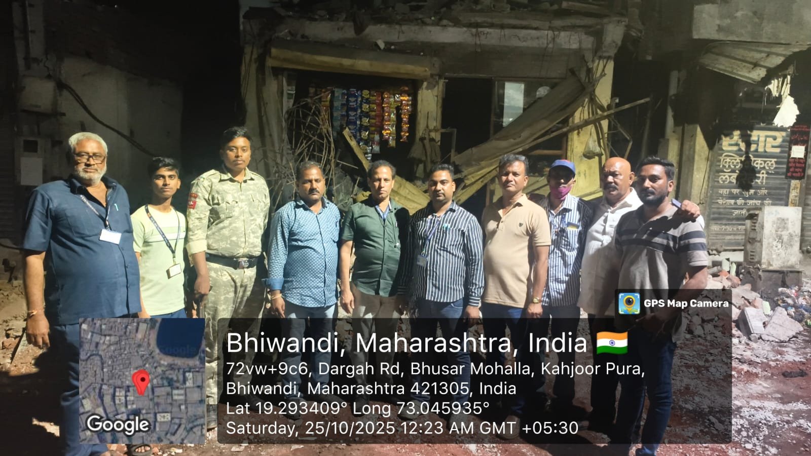 हिंदी समाचार |आजमी नगर में पुरानी इमारत ढही,...