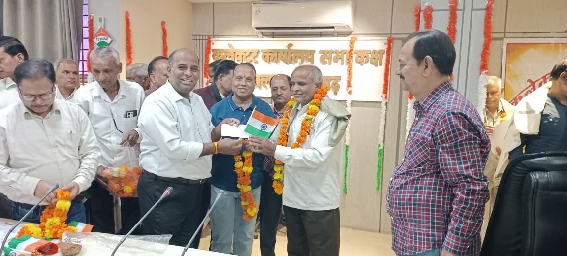 हिंदी समाचार |सेवानिवृत्त शासकीय सेवकों का...