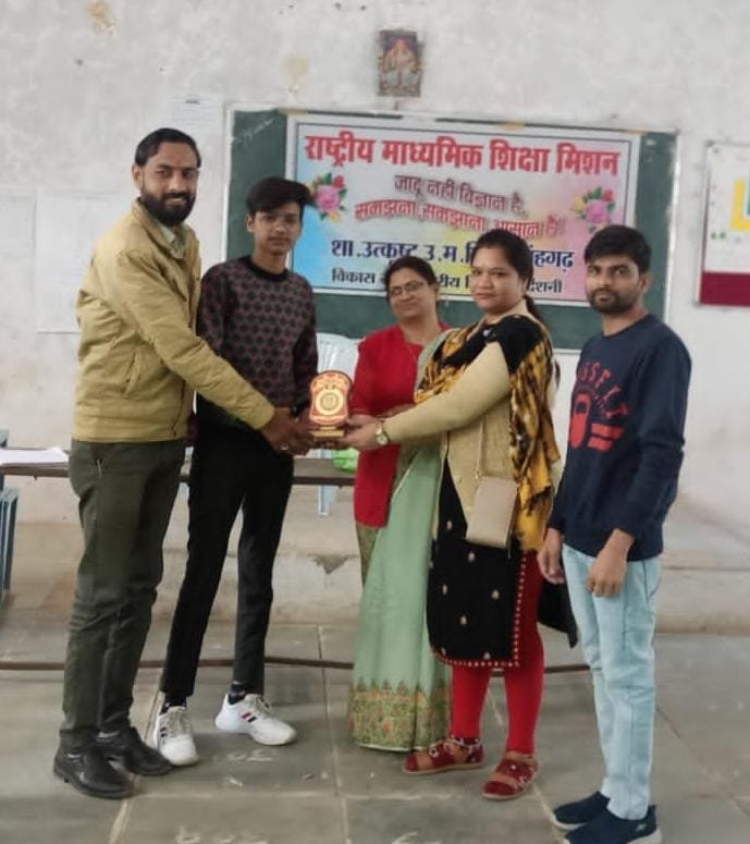 हिंदी समाचार |देवेंद्र सोनी ने प्रतियोगिता...