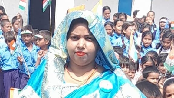 हिंदी समाचार |स्कूल जाने के क्रम में...
