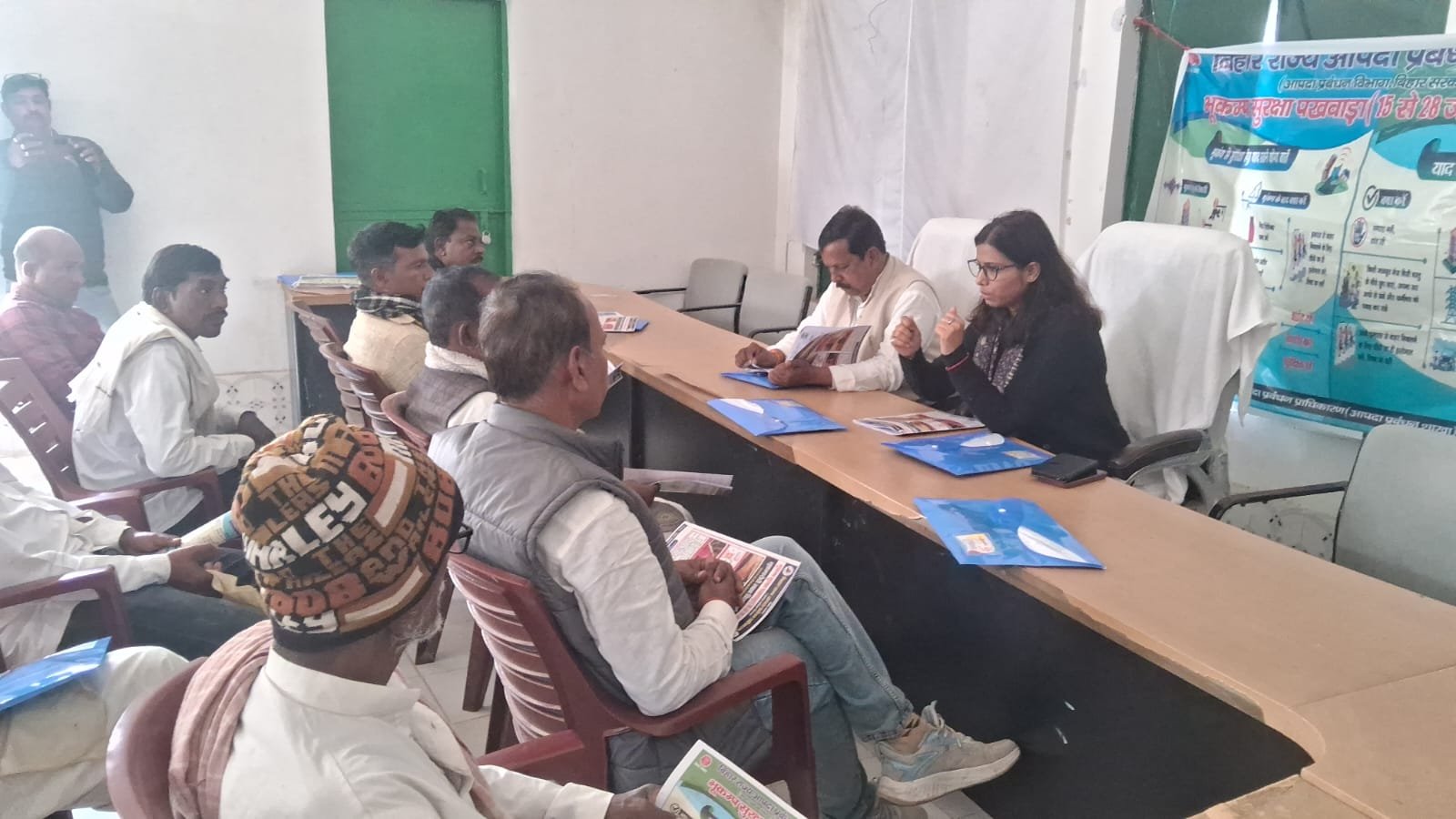 हिंदी समाचार |रामपुर सभागार भवन में भूकंप...