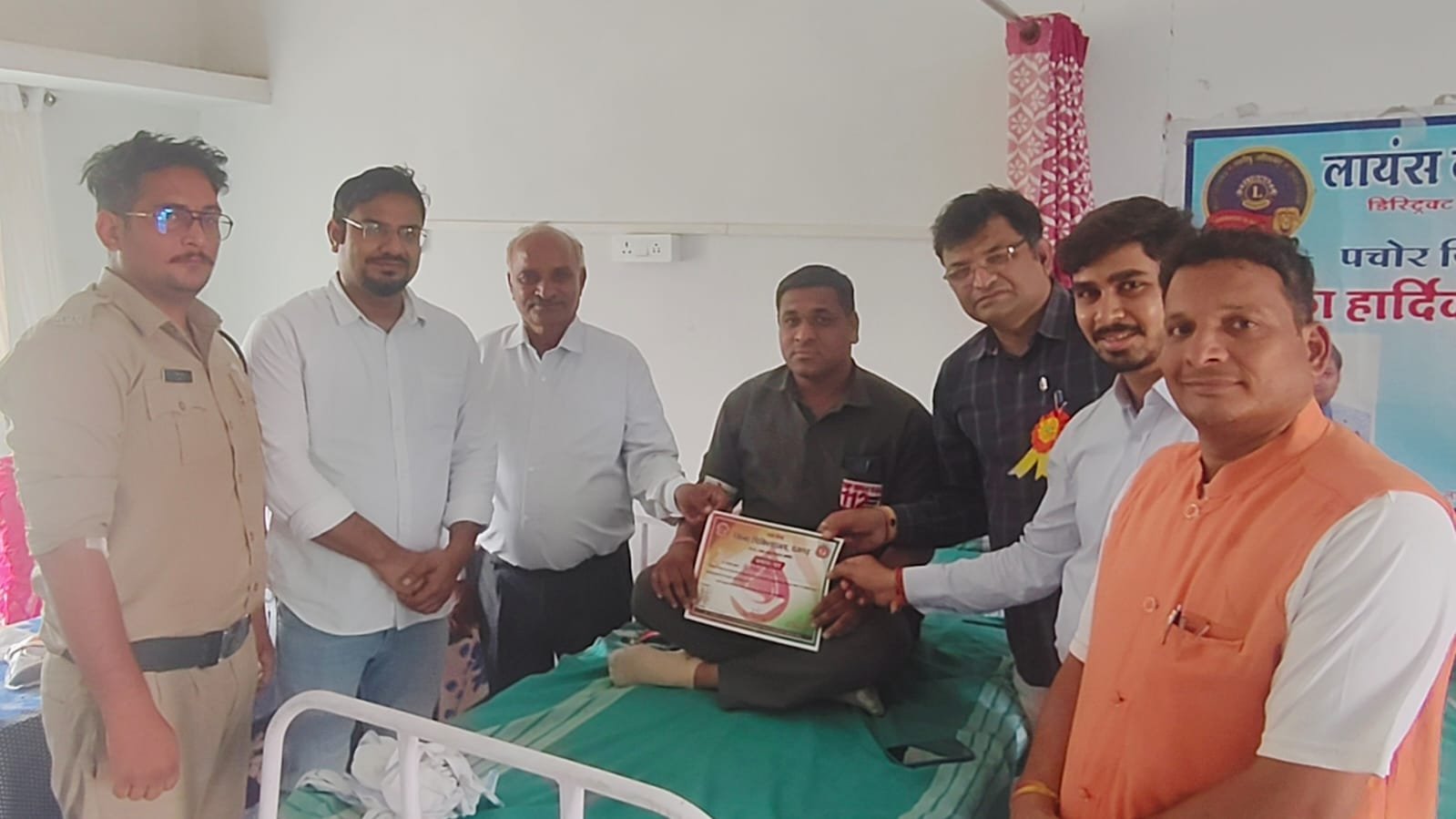 हिंदी समाचार |भीषण गर्मी में मानवता की...