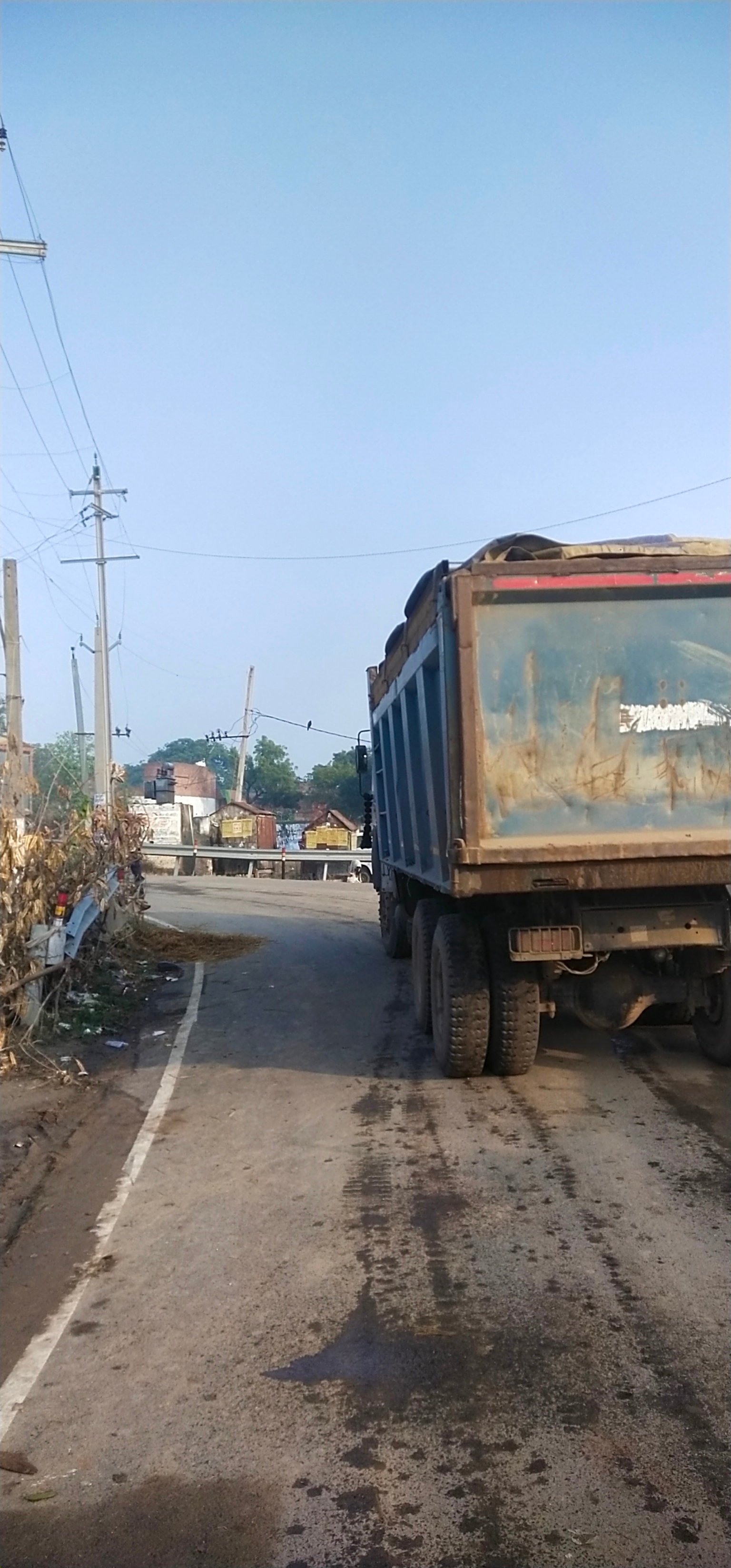 हिंदी समाचार |शराब माफिया दारु लाने से नहीं...
