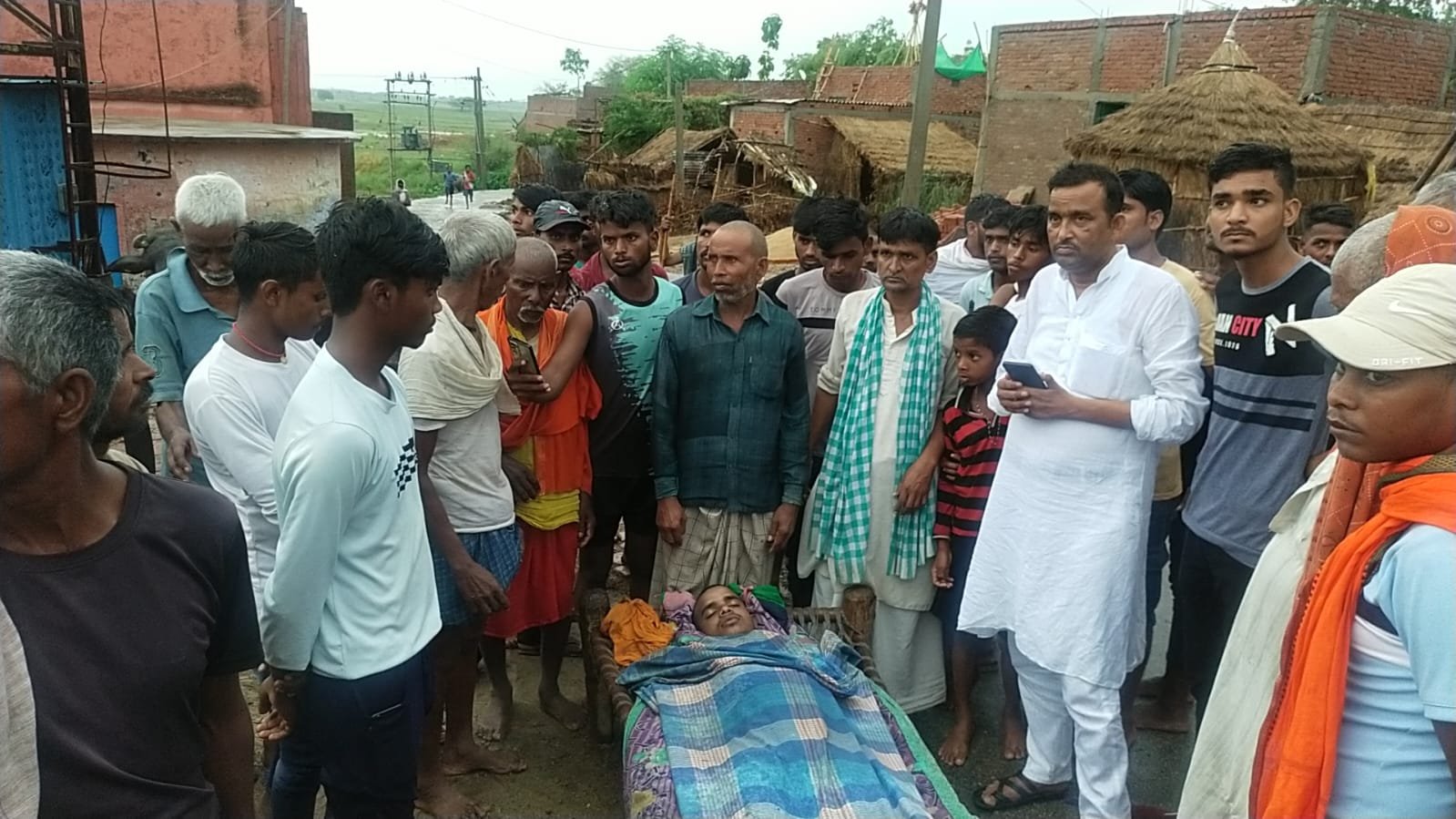 हिंदी समाचार |कहर बनकर आई आकाशीय बिजली से...