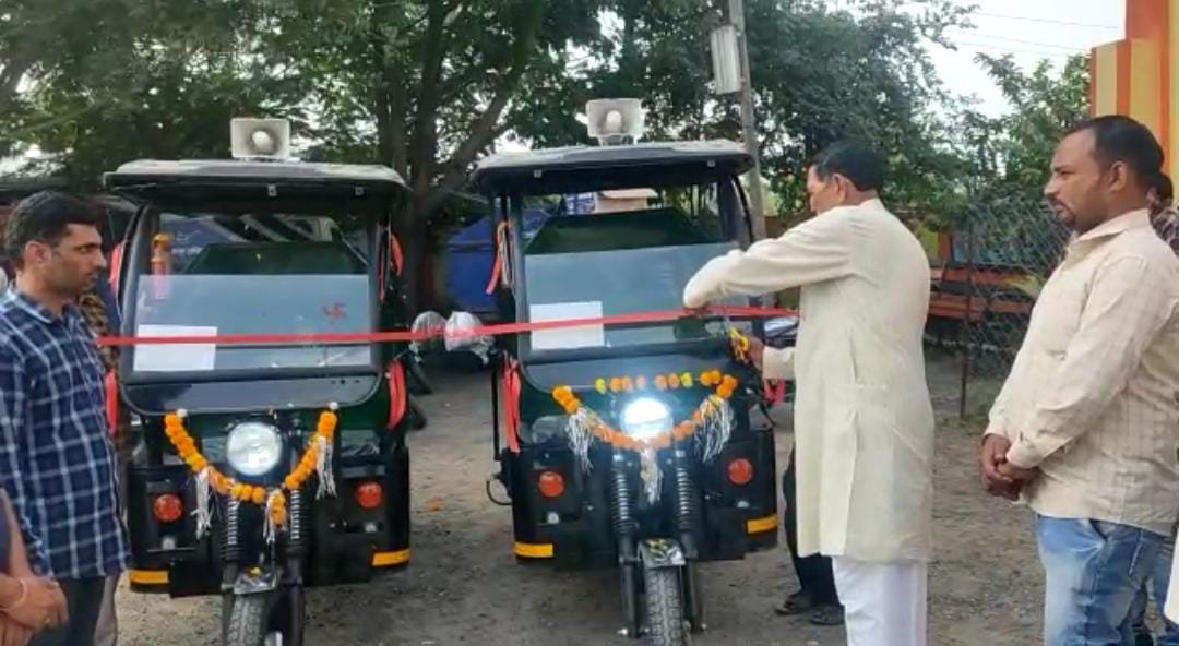 हिंदी समाचार |न प अध्यक्ष ने नए इलेक्ट्रिक...