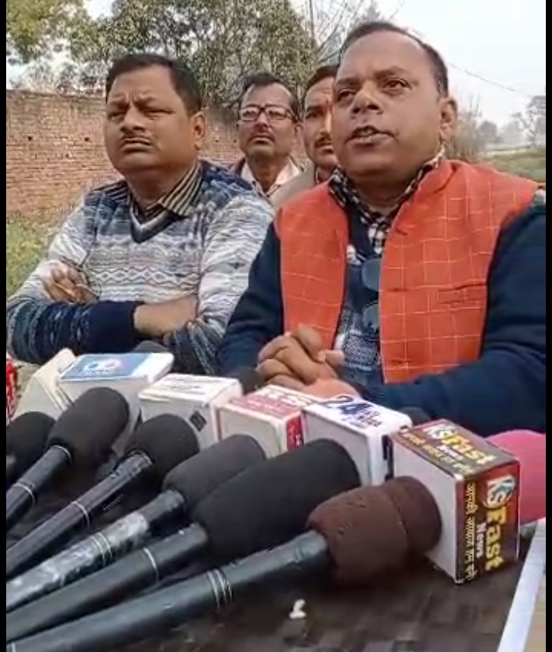 हिंदी समाचार |पत्रकारों पर सांसद के बिगड़े...