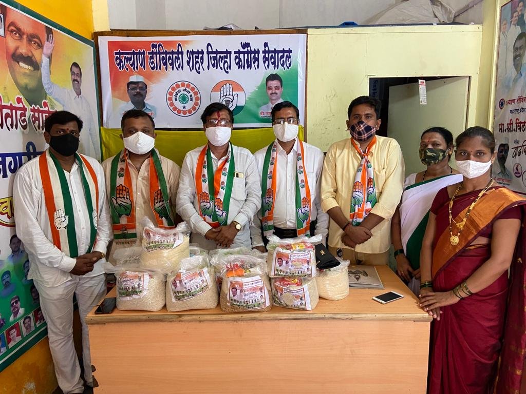 हिंदी समाचार |कांग्रेस सेवादल द्वारा बांटी...