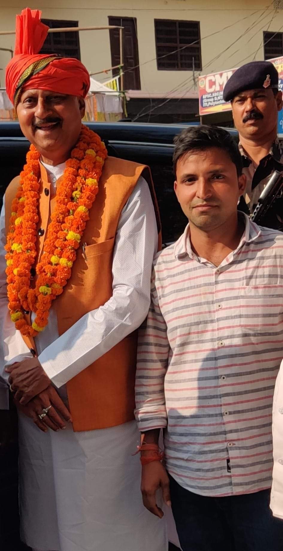 हिंदी समाचार |रामगढ़ पहुंचे सांसद का किया...