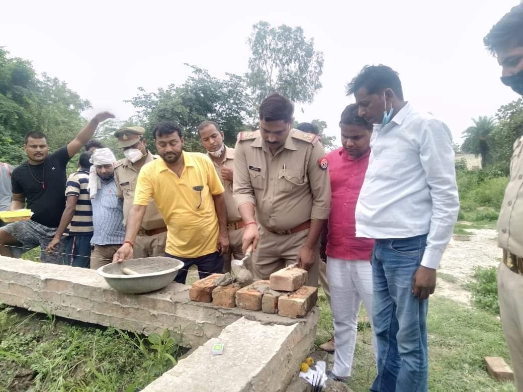 हिंदी समाचार |नवागत थानाध्यक्ष कुमारगंज ने...