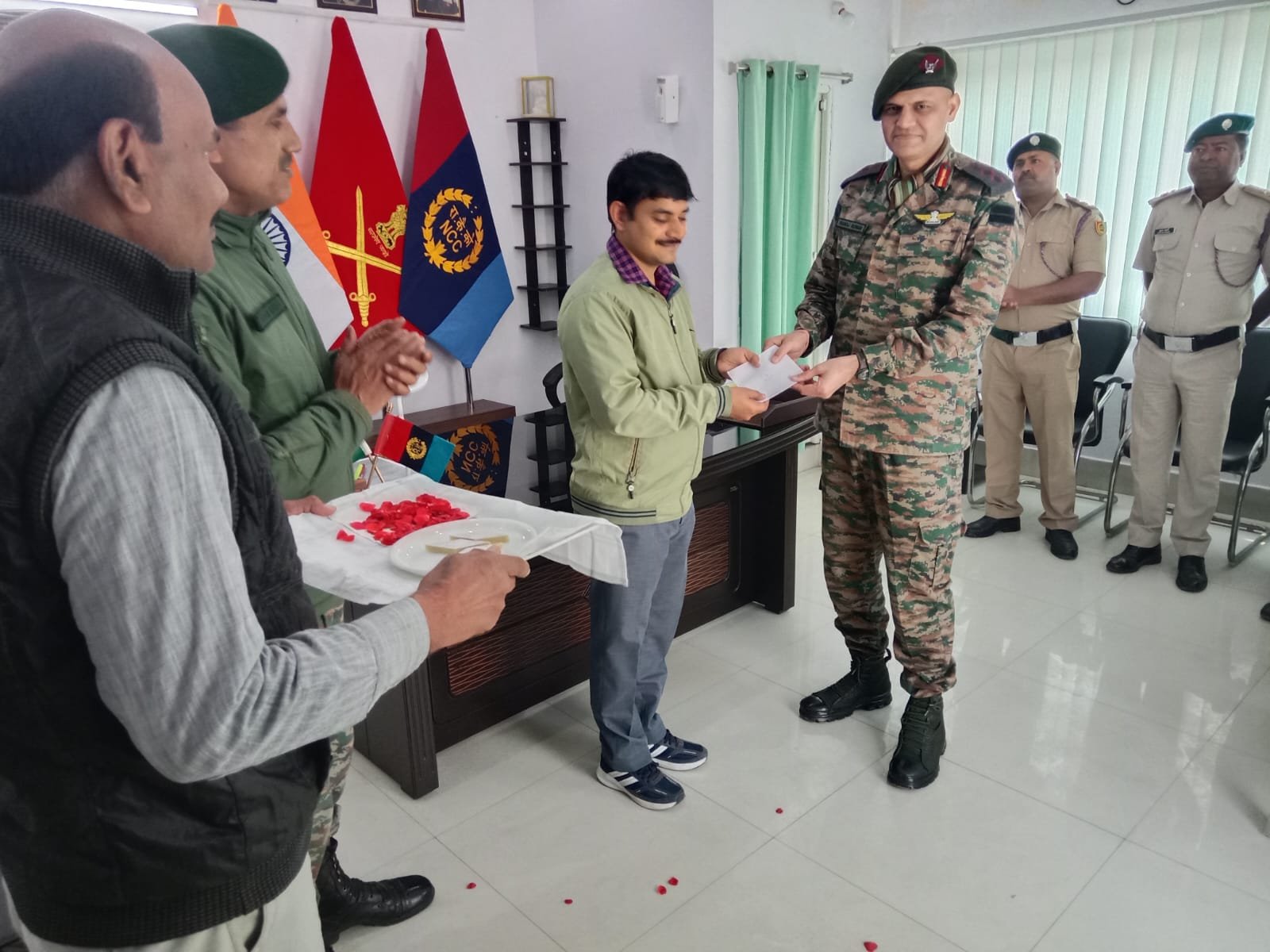 हिंदी समाचार |6 बिहार बटालियन एनसीसी में...