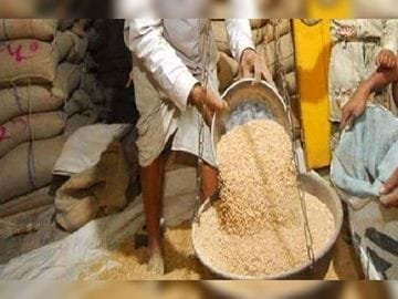 हिंदी समाचार |भिवंडी में सरकारी राशन की...