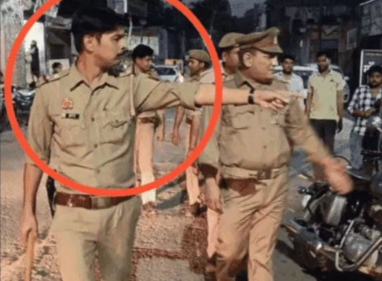 हिंदी समाचार |थाने में महिला दरोगा से SI ने की...