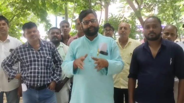 हिंदी समाचार |नल जल आपरेटर अनुरक्षक संघ ने...