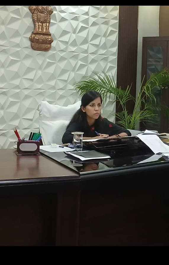 हिंदी समाचार |डीएम ने द्वितीय अपील के चार...