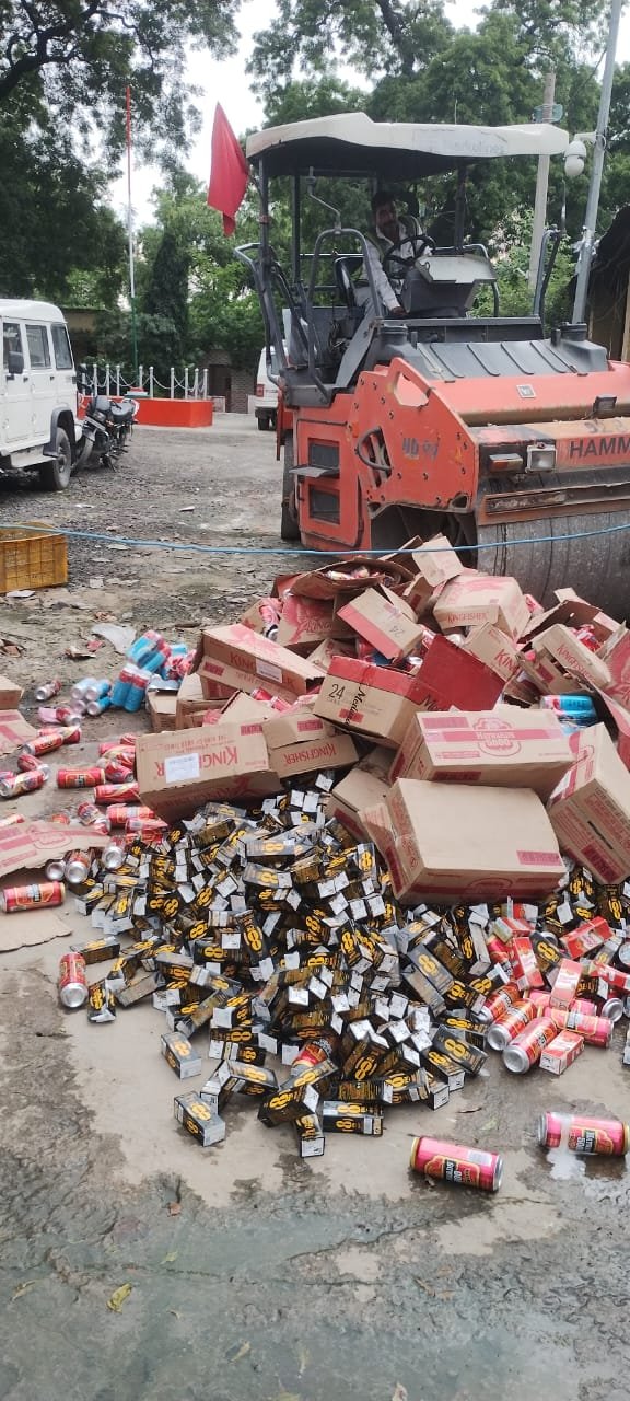 हिंदी समाचार |1450 लीटर शराब थाना परिसर में...