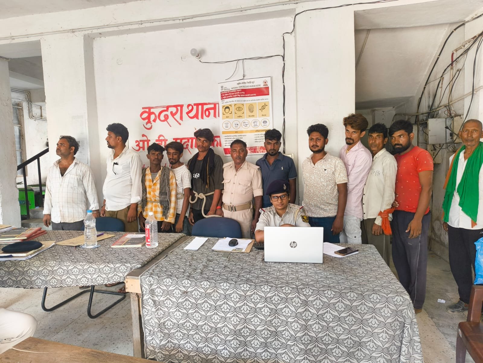 हिंदी समाचार |कुदरा पुलिस की नशे के विरुद्ध...