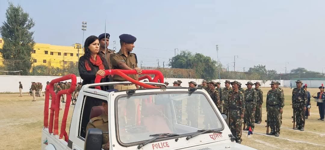 हिंदी समाचार |डीएम, एसपी ने गणतंत्र दिवस की...