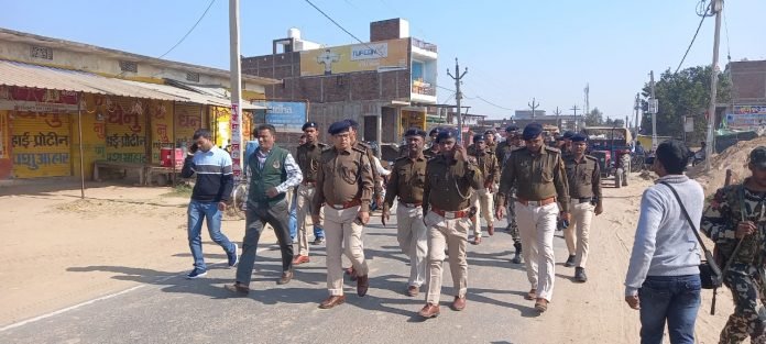 हिंदी समाचार |चैनपुर प्रखण्ड के हाटा में...