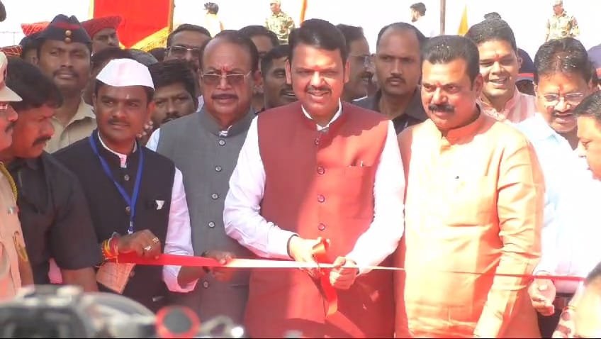 हिंदी समाचार |औरंगजेब की कब्र का महिमामंडन...