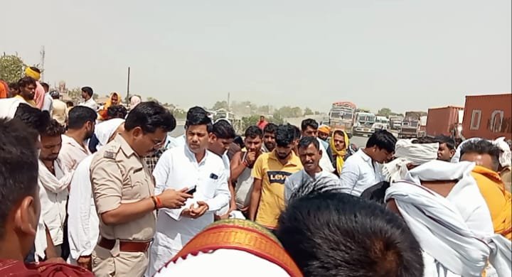 हिंदी समाचार |ट्रक की टक्कर से पिता की मौत...