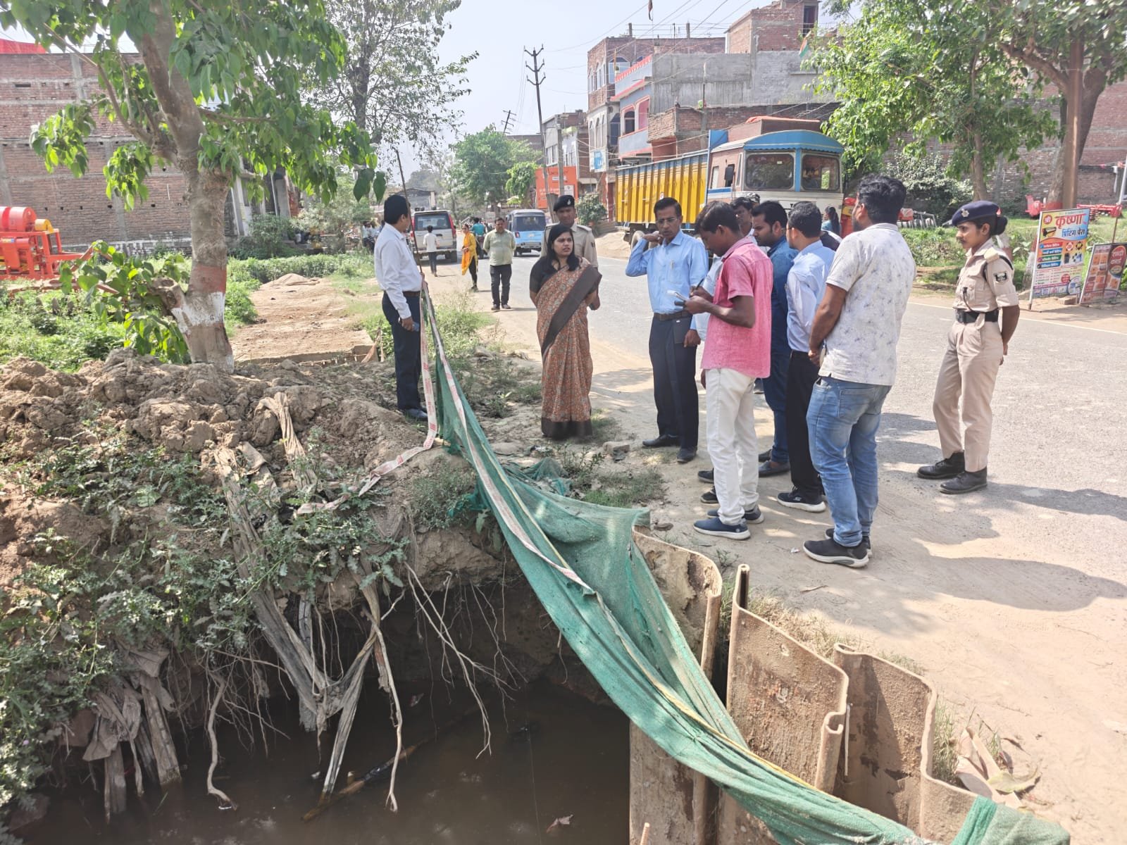 हिंदी समाचार |डीएम ने जल जमाव के स्थाई...