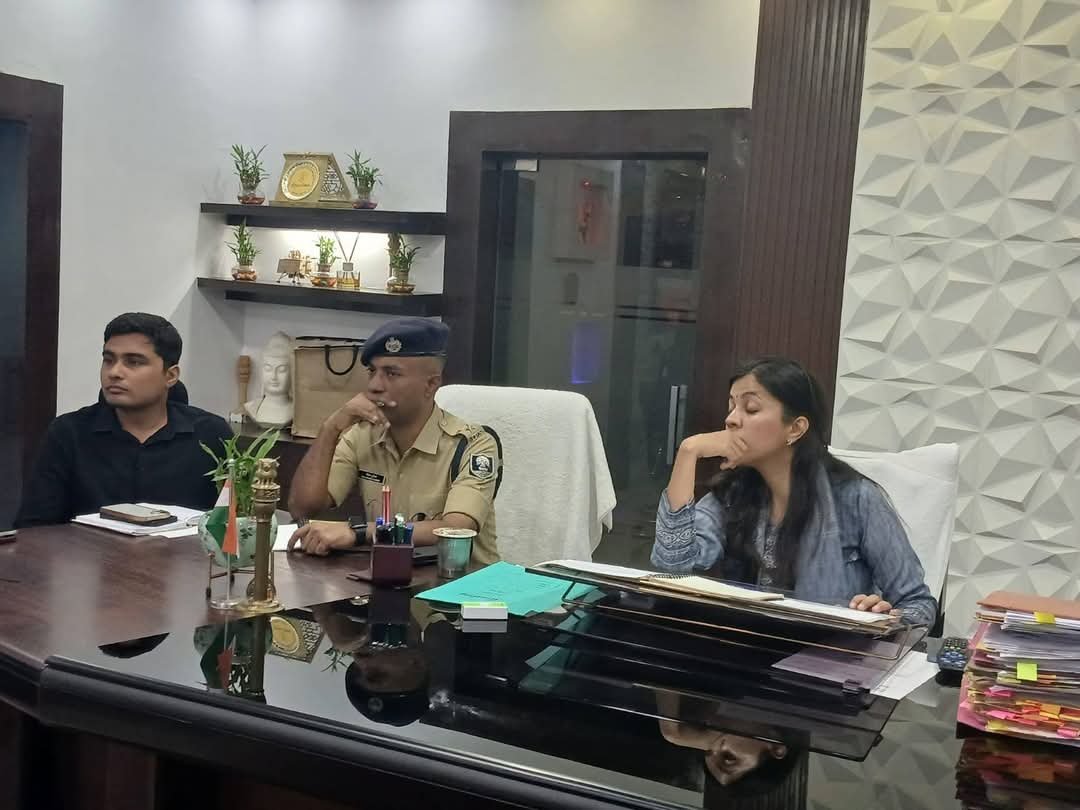 हिंदी समाचार |आपरेशन सिंदूर को लेकर डीएम...