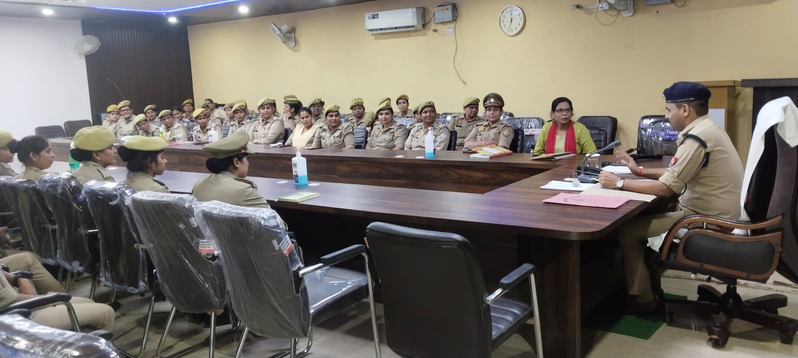 हिंदी समाचार |चंदौली पुलिस की अनोखी पहल अब...