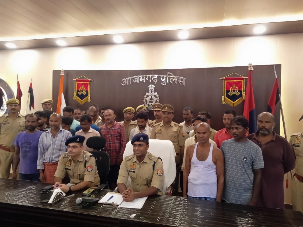 हिंदी समाचार |आजमगढ़ पुलिस ने दो अलग अलग...