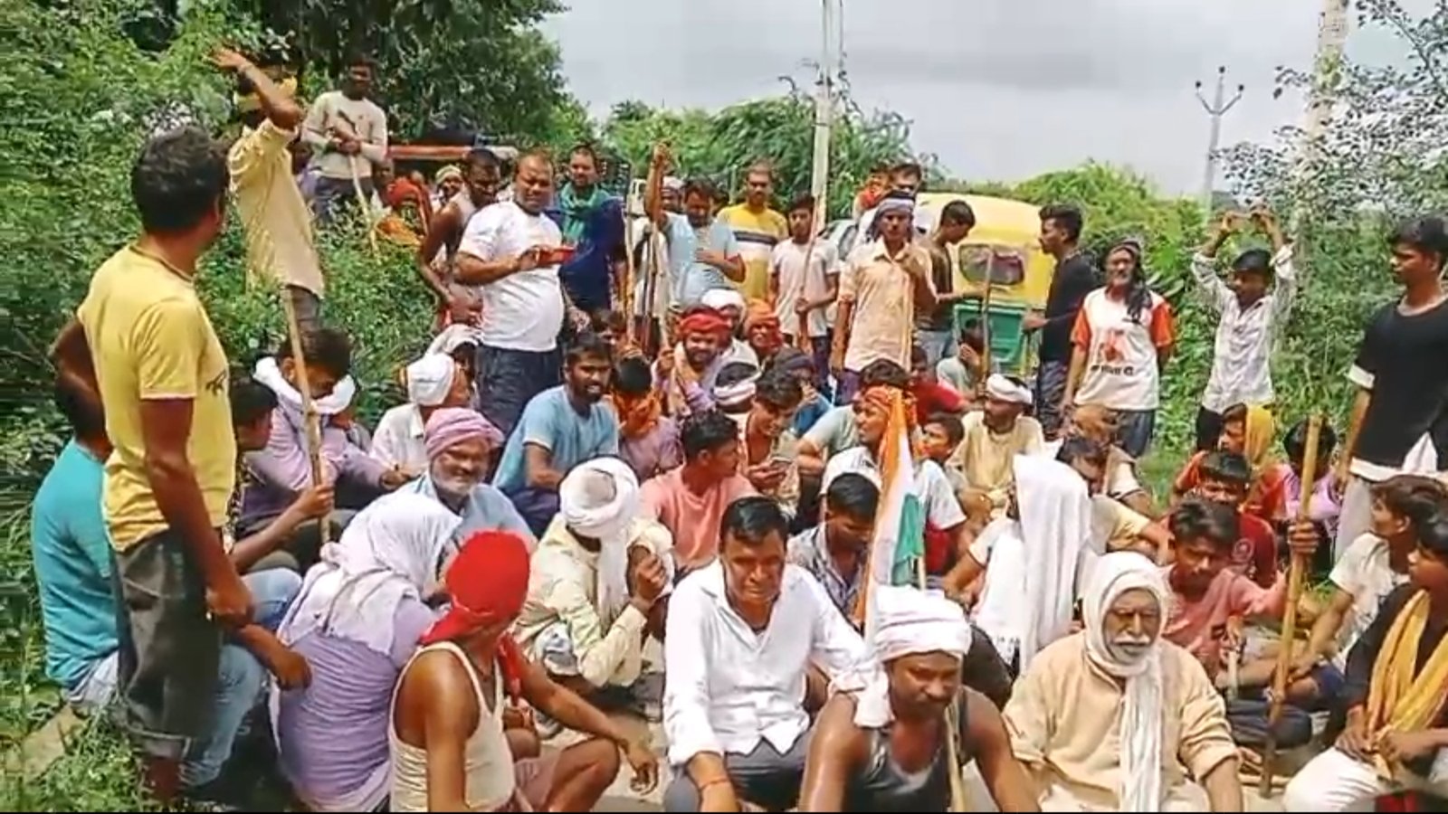 हिंदी समाचार |किसानों के विरोध के बावजूद 300...