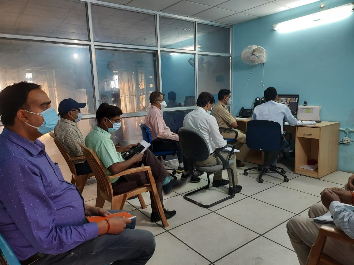 हिंदी समाचार |सार्वजनिक स्थानों एवं...