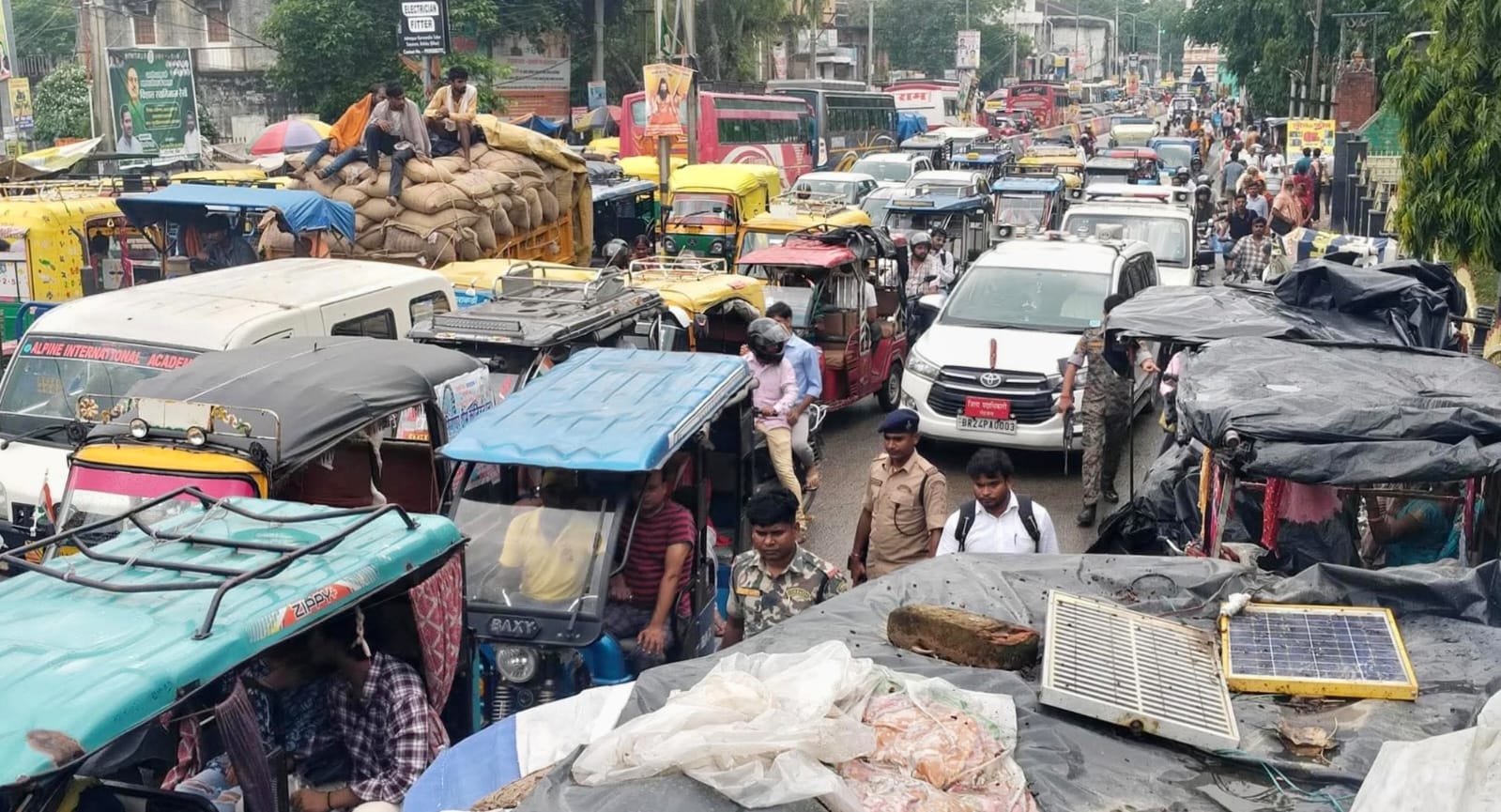 हिंदी समाचार |सासाराम शहर जाम से बेहाल