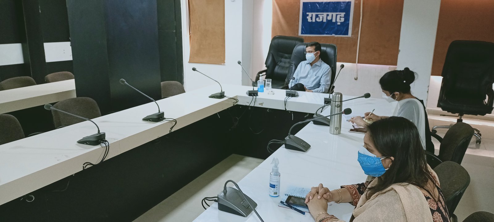 हिंदी समाचार |घर-घर सर्वे कार्य मे संबंधित...
