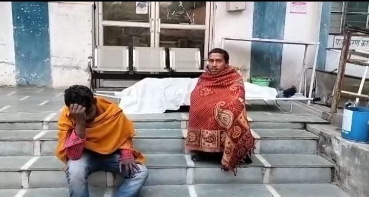 हिंदी समाचार |ट्रेन दुर्घटना में 2 लोगों की...