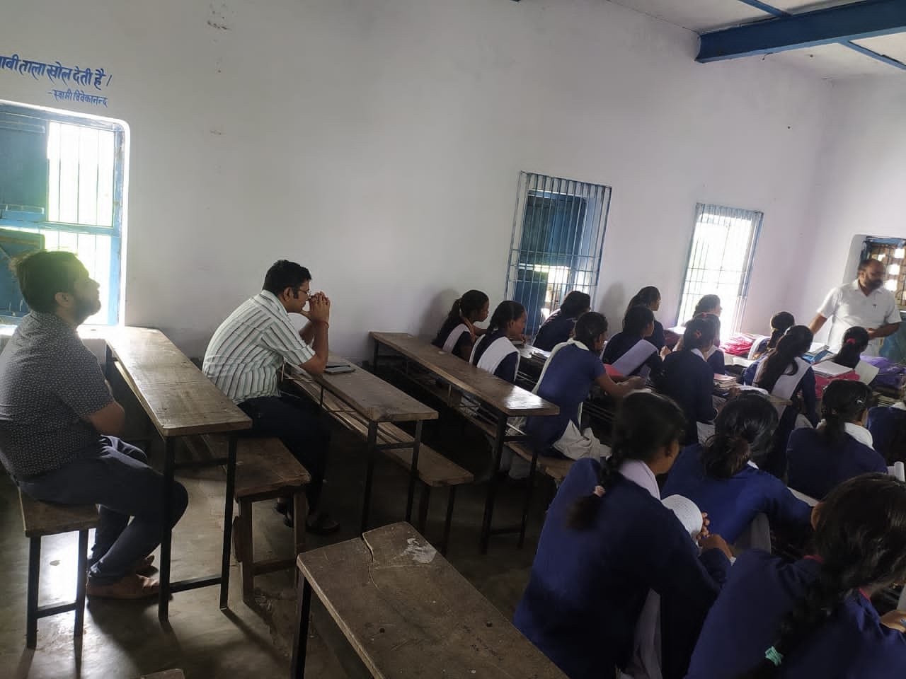 हिंदी समाचार |जिला पदाधिकारी द्वारा किया...