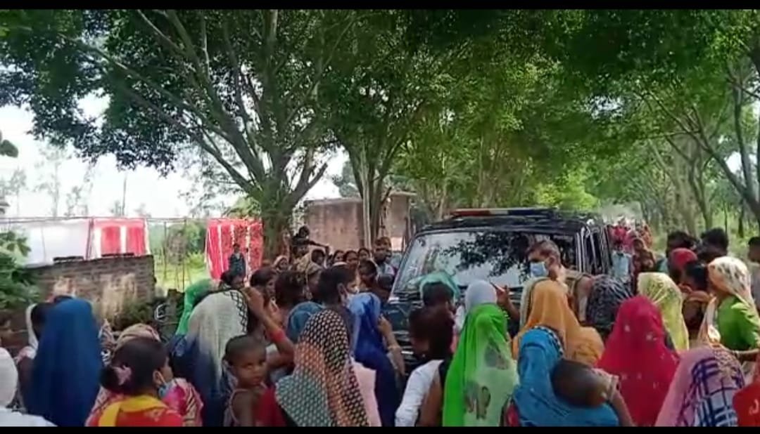 हिंदी समाचार |ग्रामीणों की सूचना पर खंडासा...
